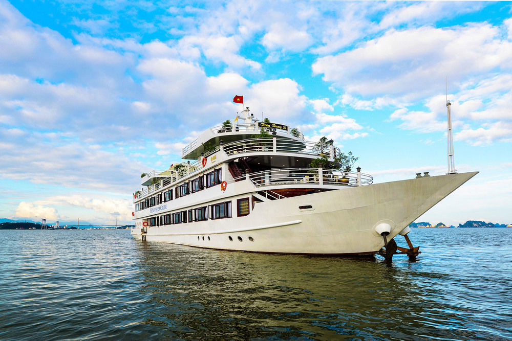 Halong Sapphire Cruises 호텔 하롱 외부 사진