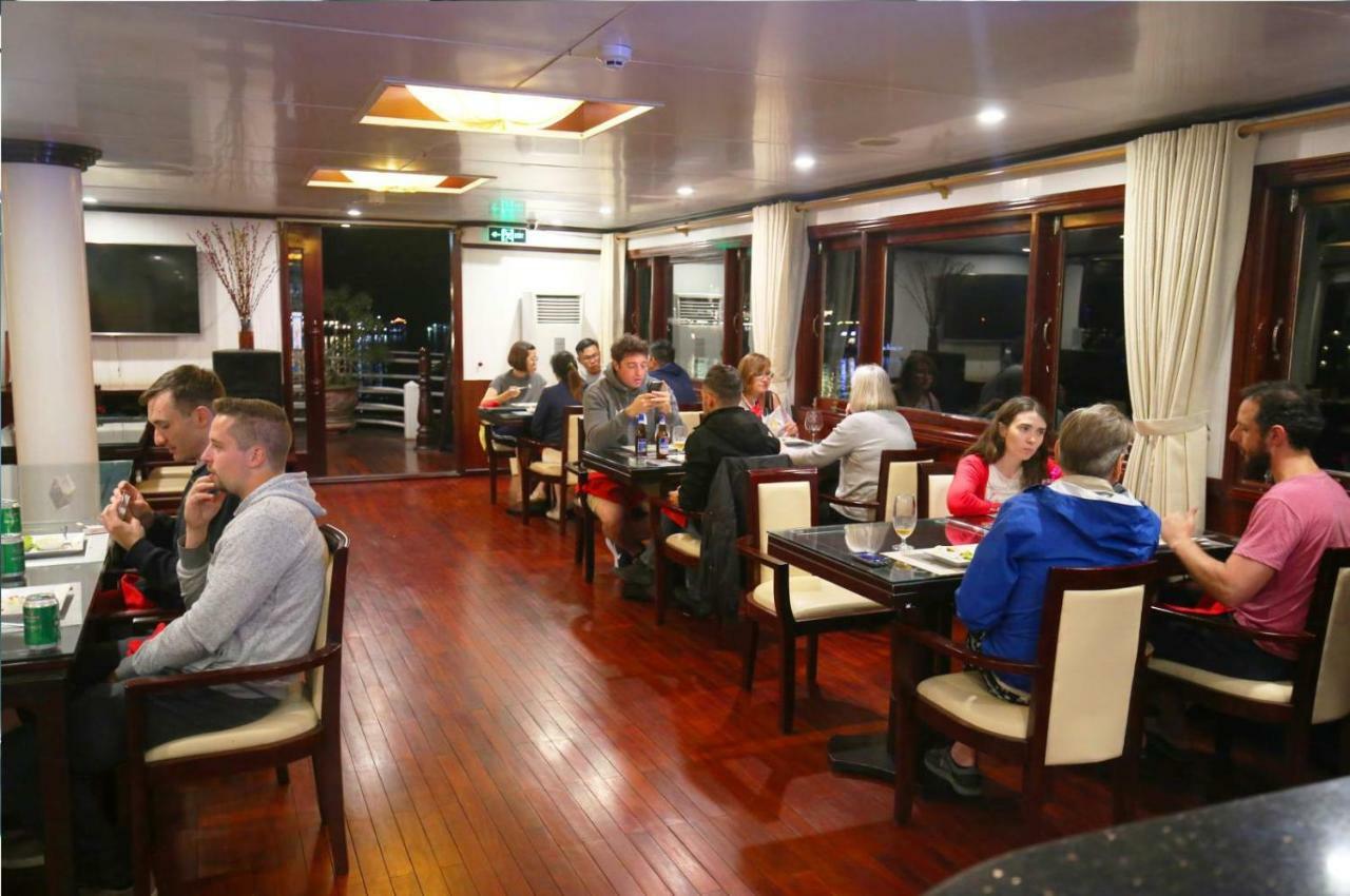 Halong Sapphire Cruises 호텔 하롱 외부 사진