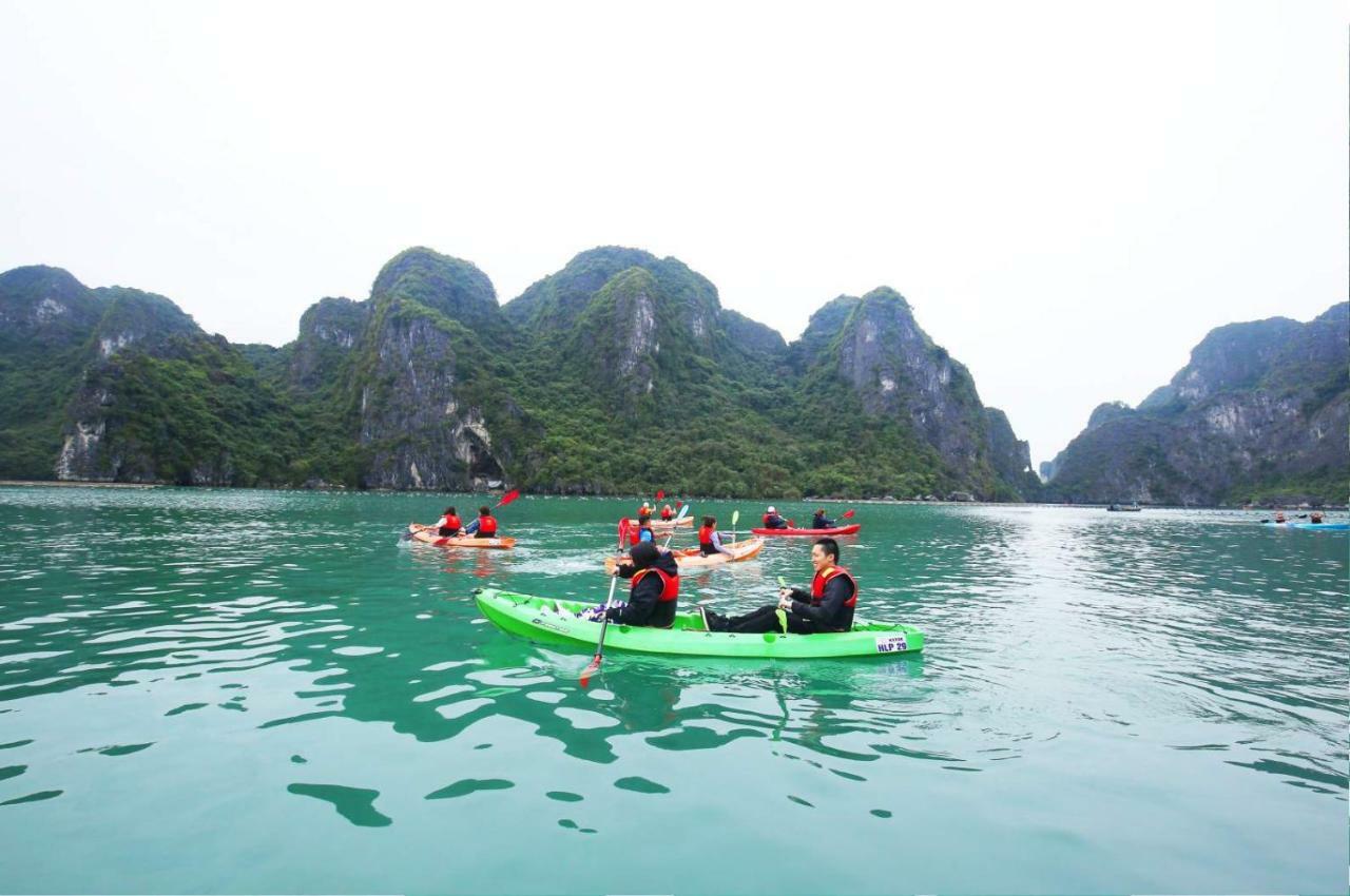 Halong Sapphire Cruises 호텔 하롱 외부 사진