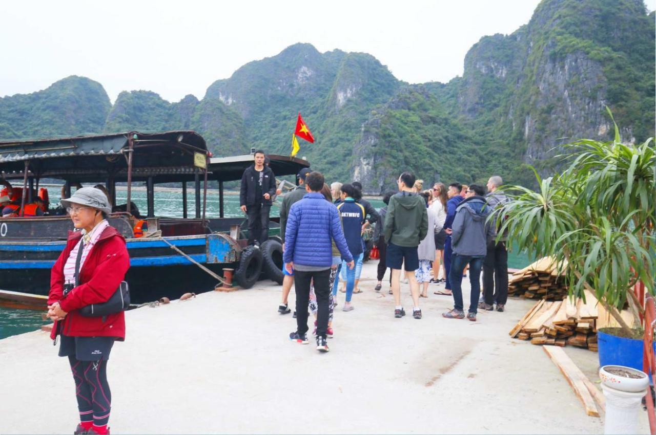 Halong Sapphire Cruises 호텔 하롱 외부 사진